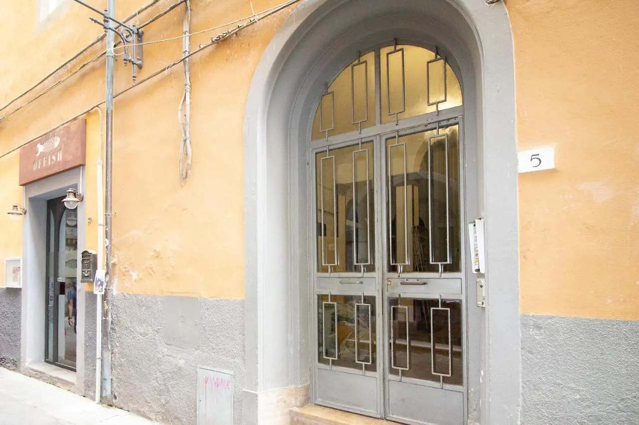 Innpisarentals - Casa Dei Mercanti Pisa